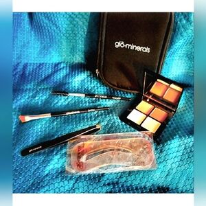 Glo Skin Beauty Brow Kit